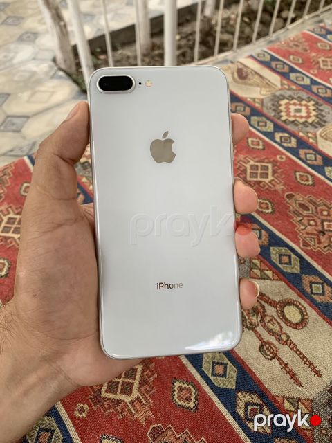IPhone 8 Plus, 64 GB, Ağ, Barmaq izi, Simsiz şarj