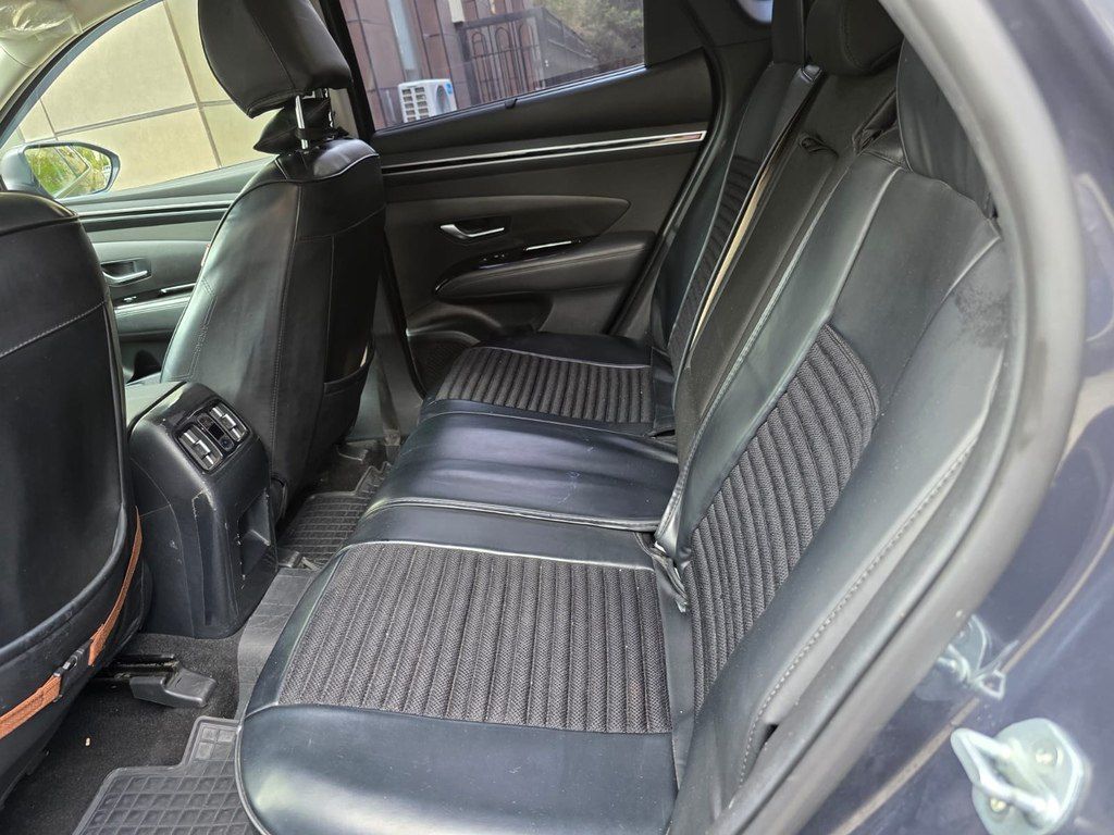 Hyundai Tucson, 2.0 L, 2023 il, 54 000 km — Avtomobillər, Bakı (12)