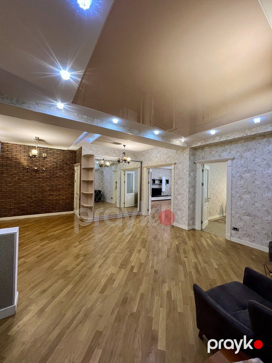 Satılır 3 otaqlı yeni tikili 170 m² — Mənzil, Bakı (5)