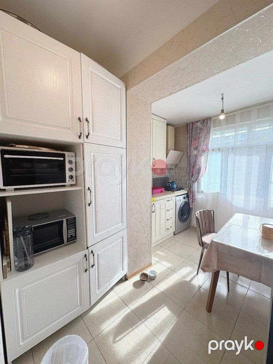 Satılır 2 otaqlı köhnə tikili 65 m² — Mənzil, Bakı (8)