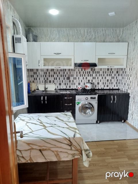 İcarəyə verilir 3 otaqlı həyət evi/bağ evi 100 m²