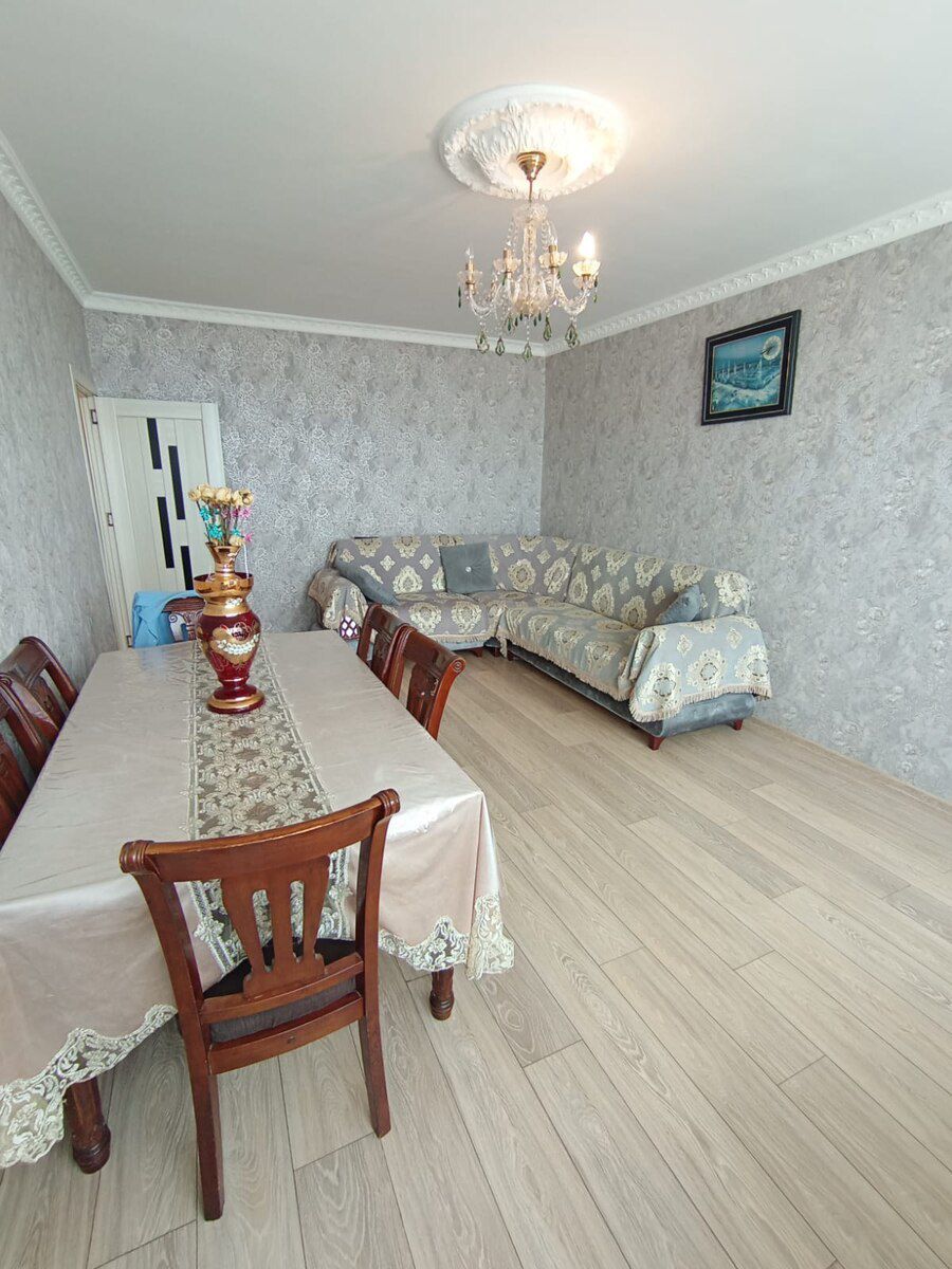 4-otaqlı mənzil, Gəncə ş., 87 m² — Daşınmaz əmlak, Gəncə
