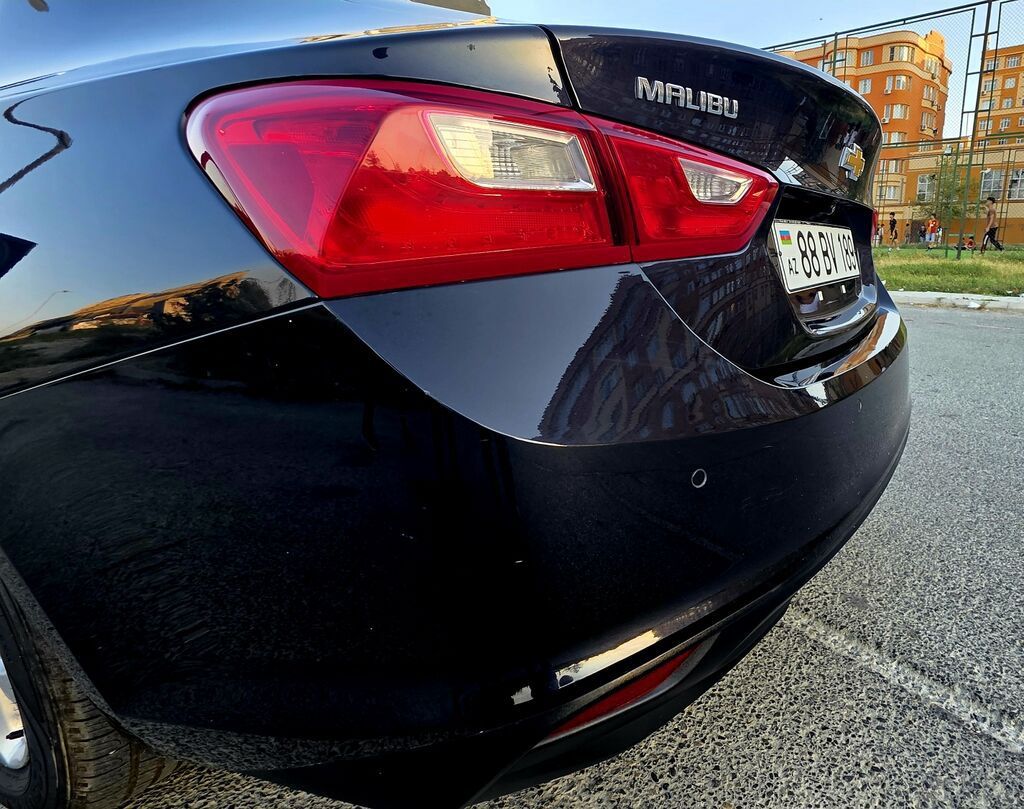 Chevrolet Malibu: 1.5 l | 2023 il 140100 km Sedan
