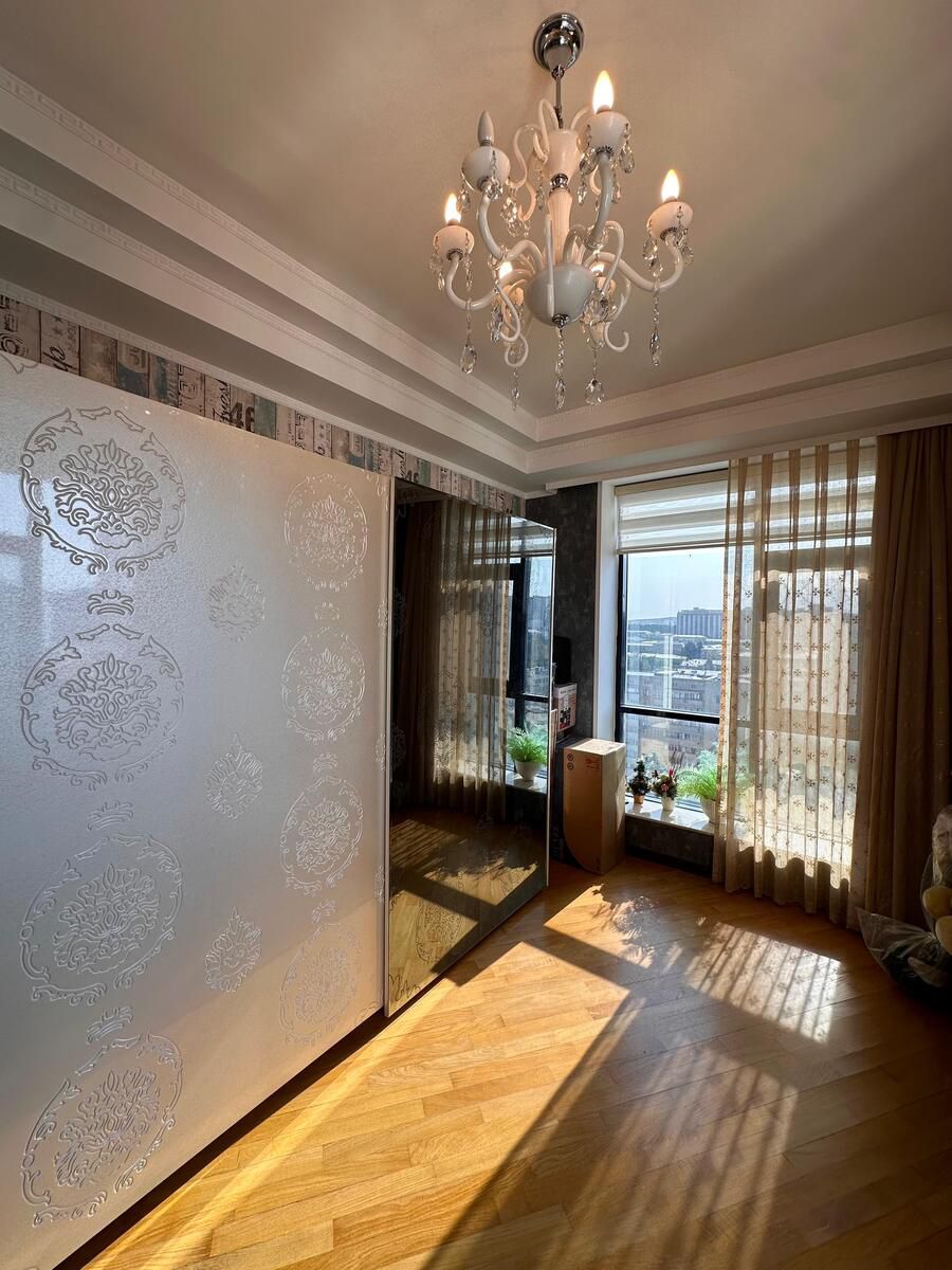 Satılır 4 otaqlı yeni tikili 175 m² — Mənzil, Bakı (9)