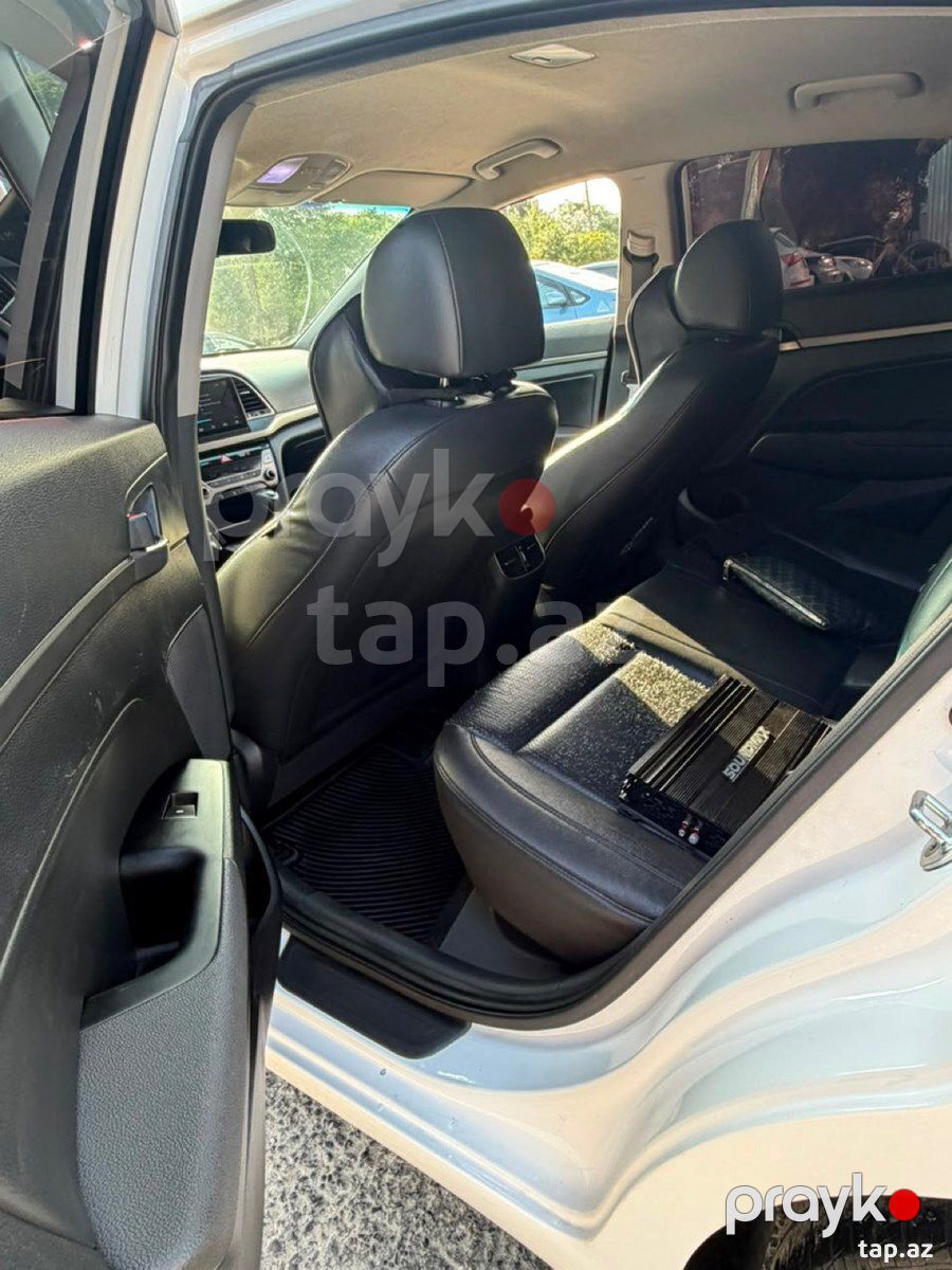 Hyundai Avante, 2016 il — Avtomobillər, Bakı (6)