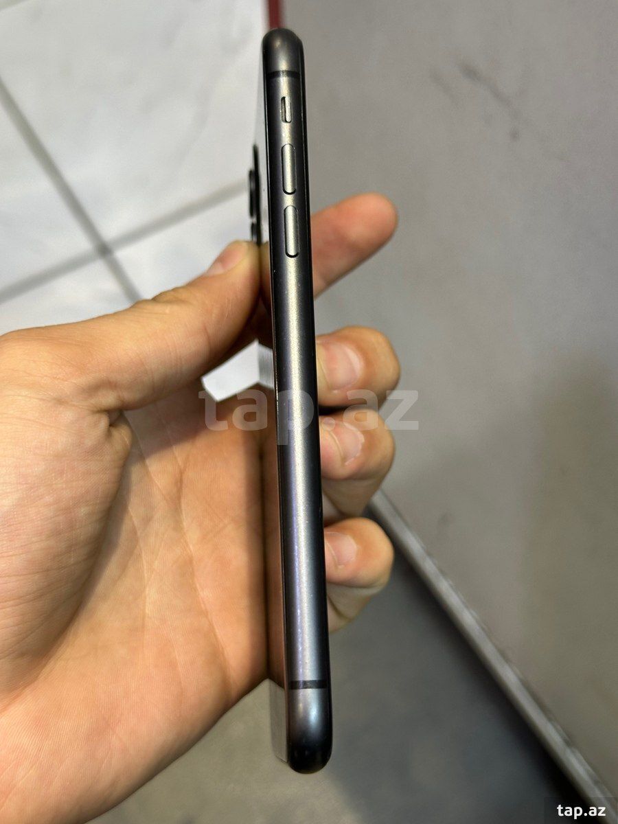 Apple iPhone 11 Black 64GB/4GB — Telefonlar və qadjetlər, Ağdaş (4)