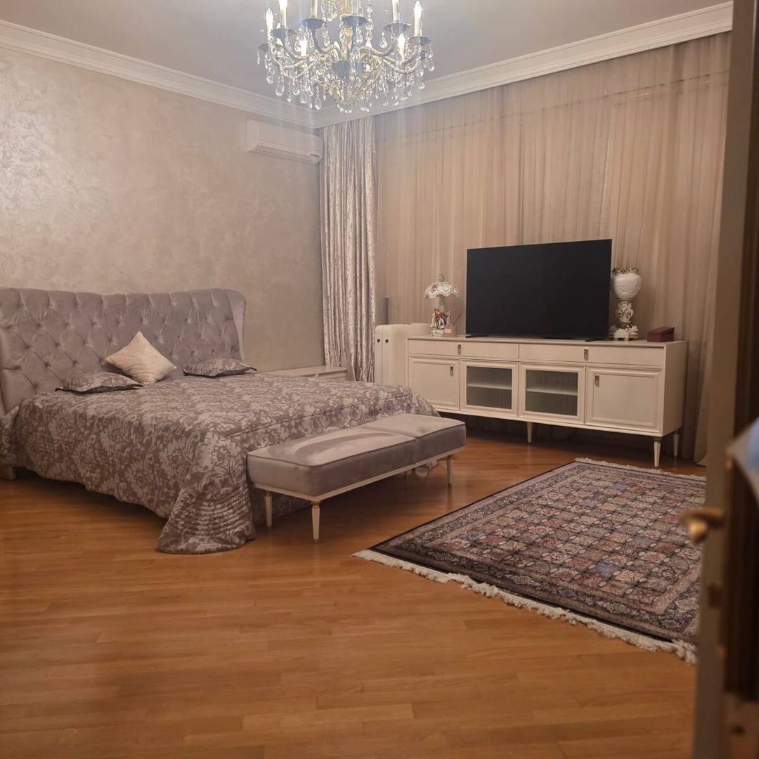 İcarəyə verilir 4 otaqlı yeni tikili 215 m² — Mənzil, Bakı (7)
