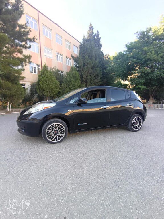 Nissan Leaf, 24 kWh, 2011 il, 132 620 km — Avtomobillər, Bakı (8)