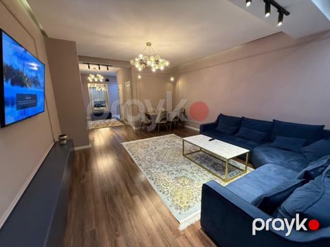 Satılır 3 otaqlı yeni tikili 125 m²