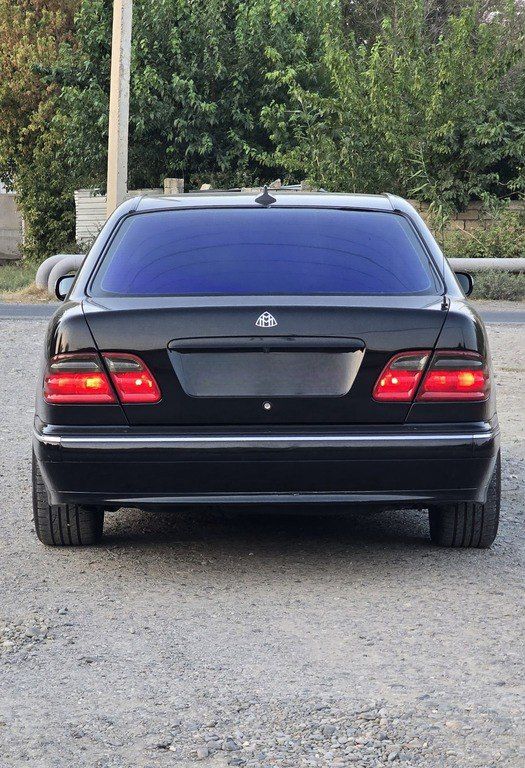 Mercedes E 280, 2.8 L, 2001 il, 409 883 km — Avtomobillər, Mingəçevir (4)