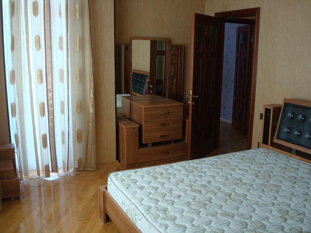 İcarəyə verilir 3 otaqlı yeni tikili 125 m² — Mənzil, Bakı (11)