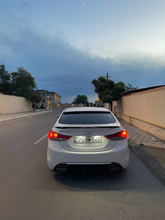 Hyundai Elantra, 1.8 L, 2012 il, 290 000 km — Avtomobillər, Naxçıvan (2)