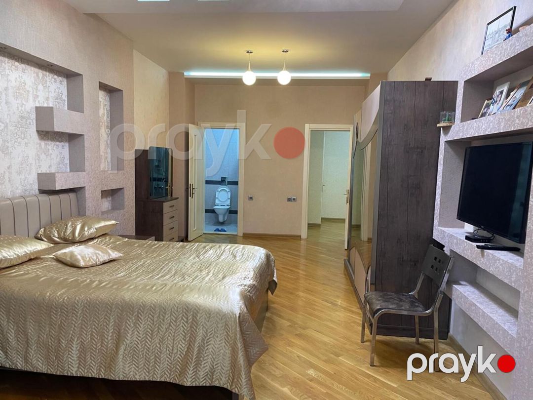 Satılır 4 otaqlı yeni tikili 240 m² — Mənzil, Bakı (8)