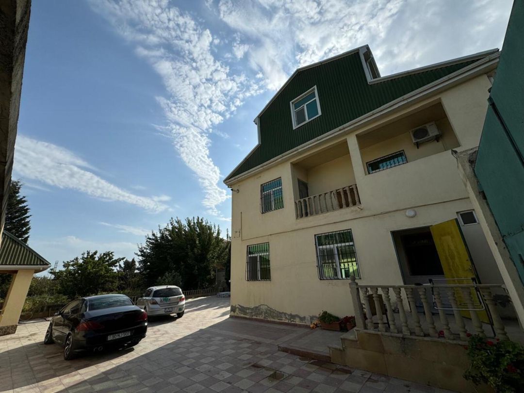 İcarəyə verilir 5 otaqlı həyət evi/bağ evi 200 m² — Ev, villa, Bakı