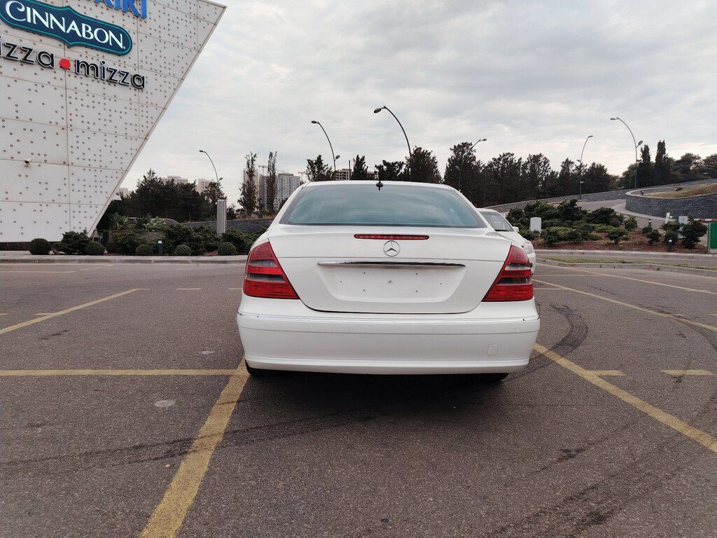 Mercedes E 240, 2.6 L, 2005 il, 269 000 km — Avtomobillər, Bakı (4)