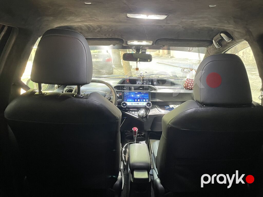Toyota Aqua (hatchback) – qara rəng - Kompakt hibrid şəhər avtomobili 77-GV-704 — Avto, Bakı (7)