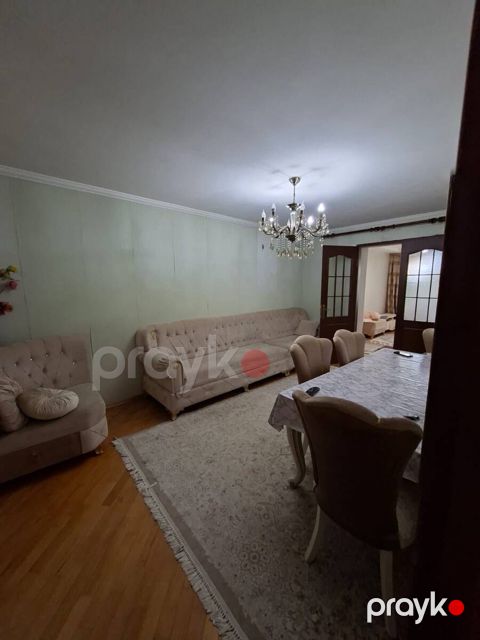 İcarəyə verilir 3 otaqlı köhnə tikili 75 m²