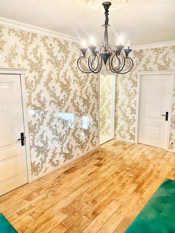 Satılır 2 otaqlı köhnə tikili 88 m² — Mənzil, Bakı (3)