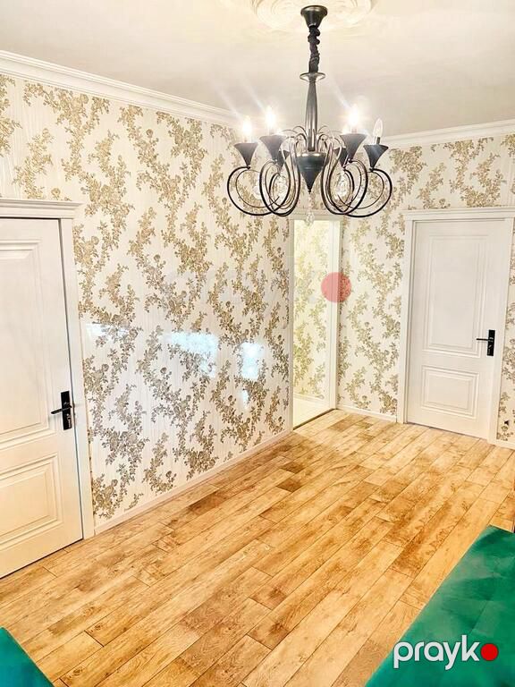 Satılır 2 otaqlı köhnə tikili 88 m² — Mənzil, Bakı (3)