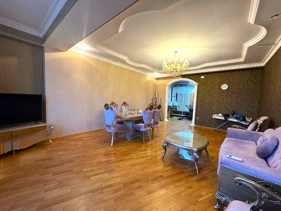 Satılır 3 otaqlı yeni tikili 150 m² — Mənzil, Bakı (2)