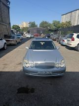 Mercedes E 220, 2.2 L, 2003 il, 370 000 km — Cars