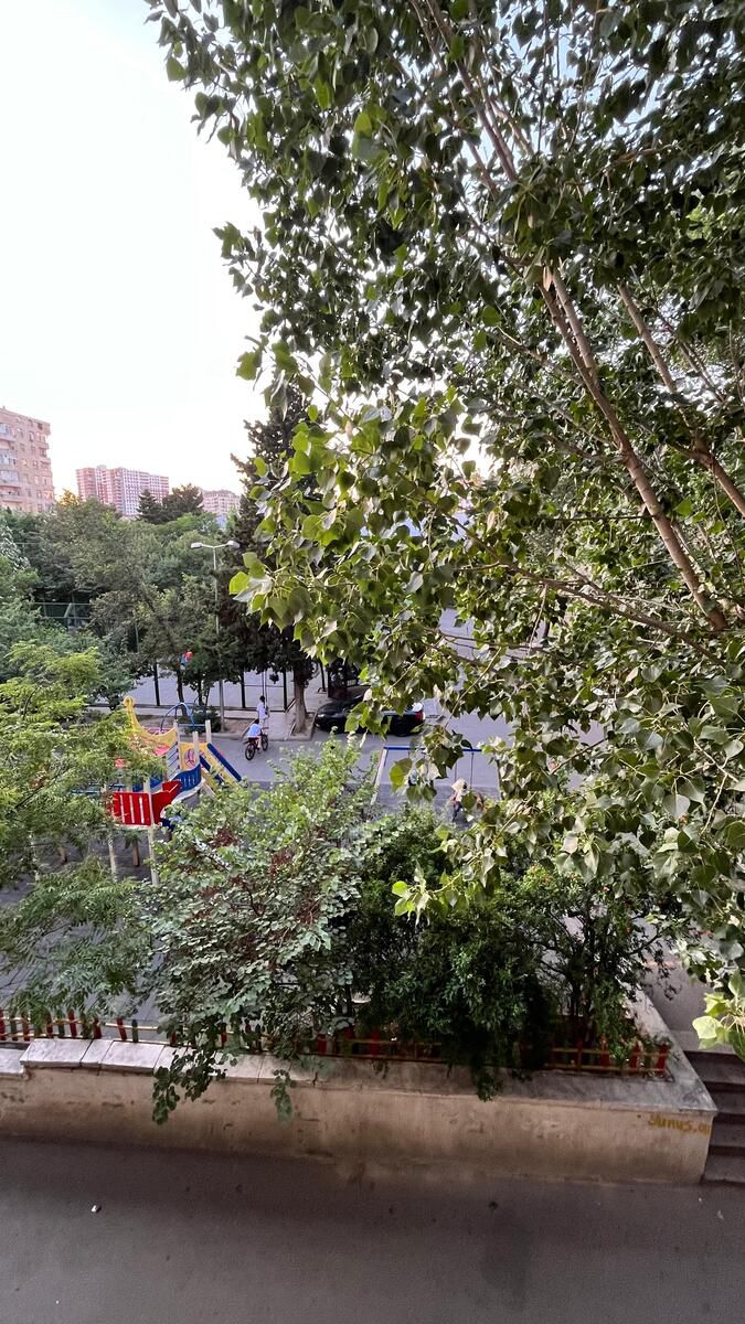 Satılır 2 otaqlı köhnə tikili 55 m² — Mənzil, Bakı (12)