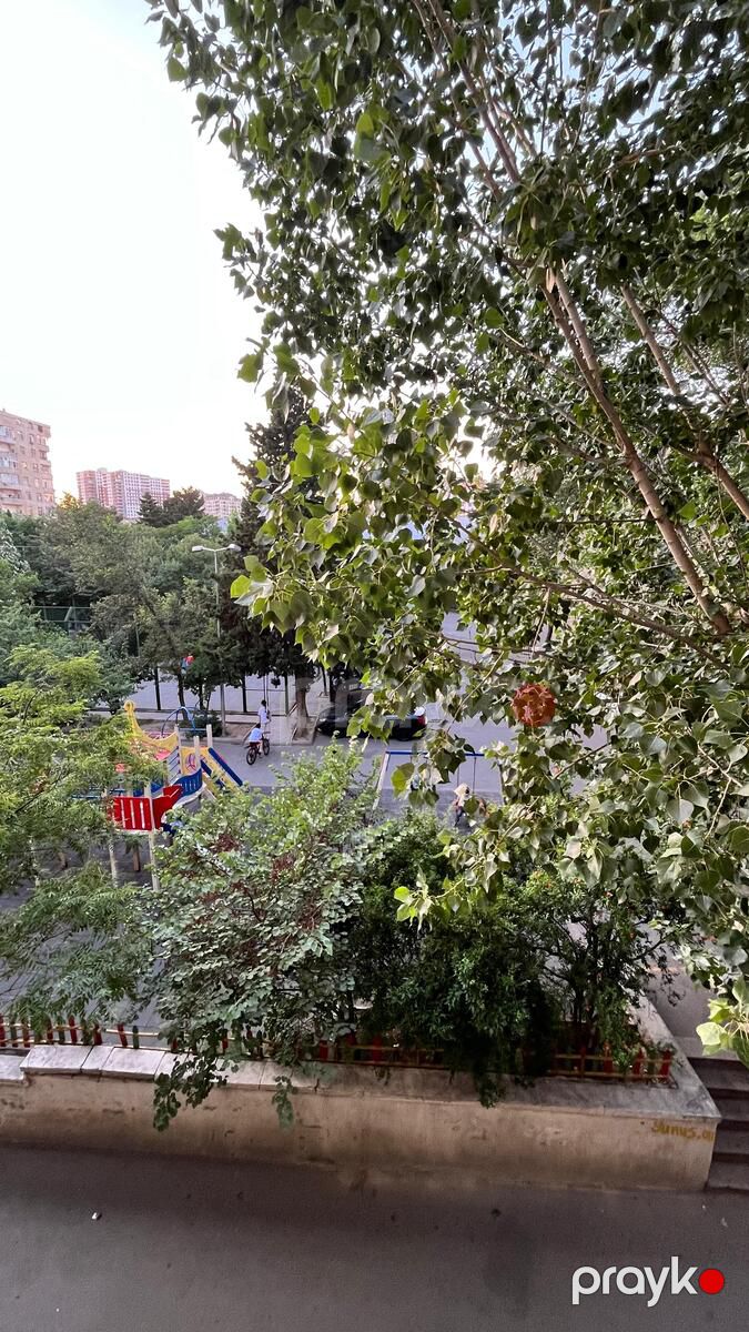 Satılır 2 otaqlı köhnə tikili 55 m² — Mənzil, Bakı (12)