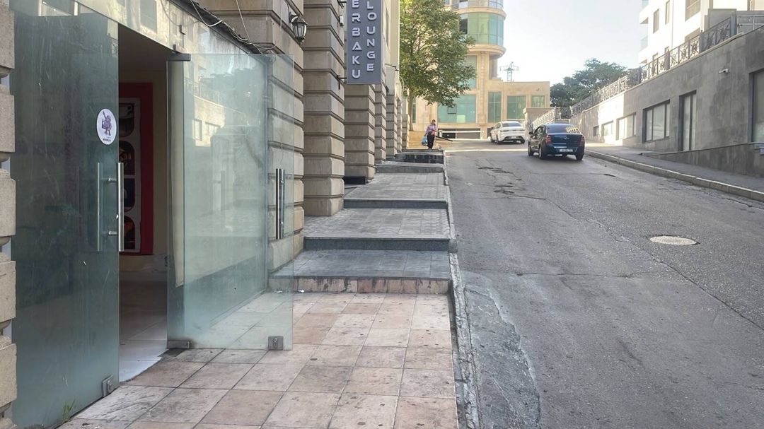 İcarəyə verilir obyekt 200 m² — Əmlak, Bakı (2)
