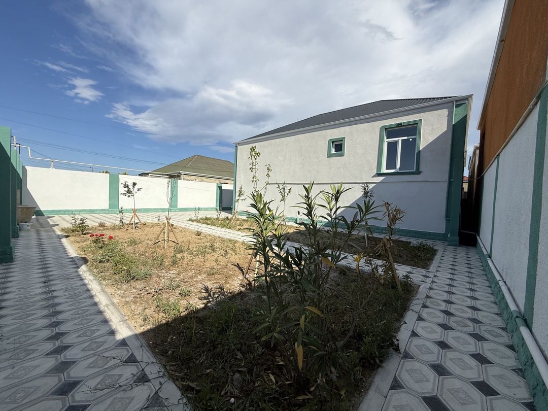 Satılır 4 otaqlı həyət evi/bağ evi 110 m² — Ev, villa, Bakı