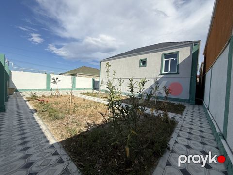 Satılır 4 otaqlı həyət evi/bağ evi 110 m²