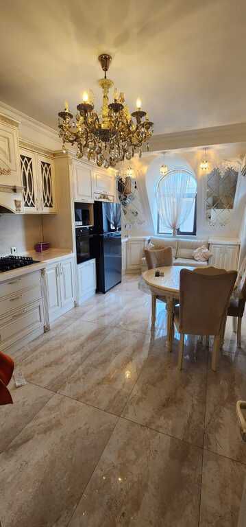 Satılır 4 otaqlı yeni tikili 220 m² — Mənzil, Bakı (10)