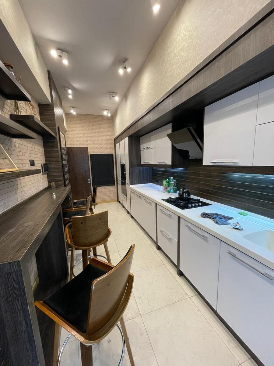İcarəyə verilir 3 otaqlı yeni tikili 140 m² — Mənzil, Bakı (2)