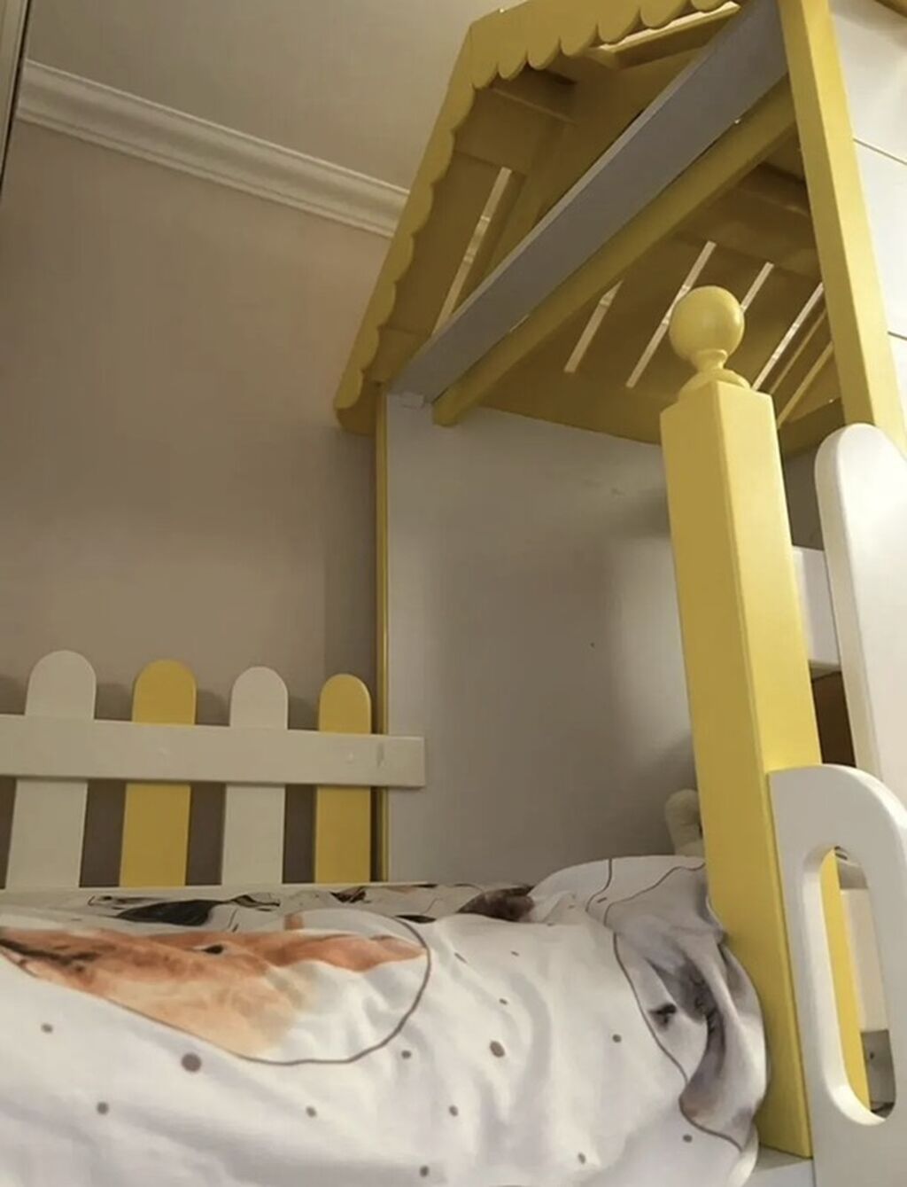 Uşaq otağı üçün kombinə edilmiş iki mərtəbəli mebel komplekti: - Üst — Mebel, Bakı (3)