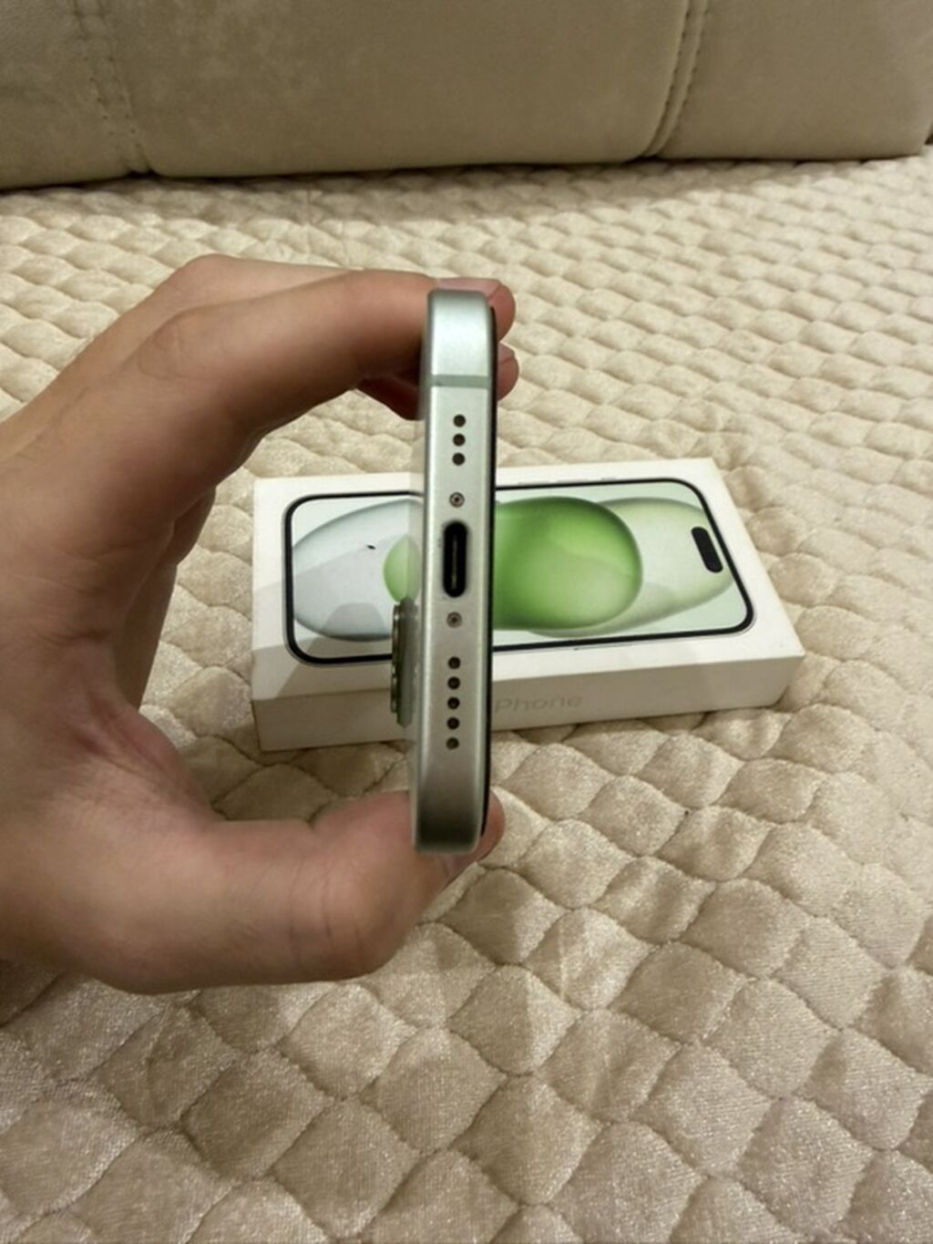IPhone 15, Yaşıl, Face ID — Apple iPhone, Gəncə (4)