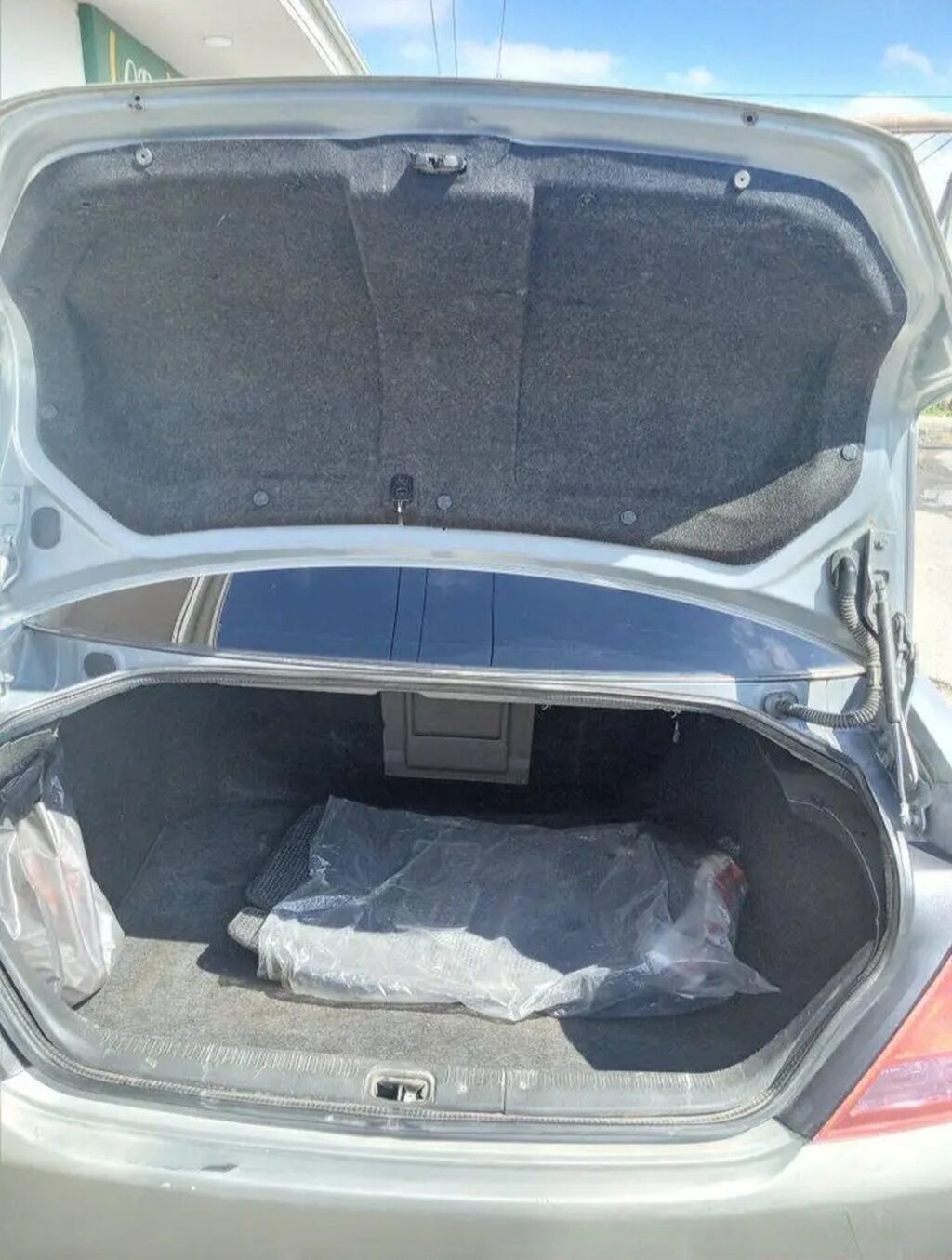 Nissan Teana: 2.3 l | 2003 il Sedan — Avto, Digah (9)