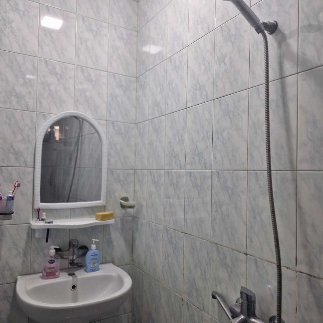 Satılır 2 otaqlı köhnə tikili 54 m² — Mənzil, Bakı (8)