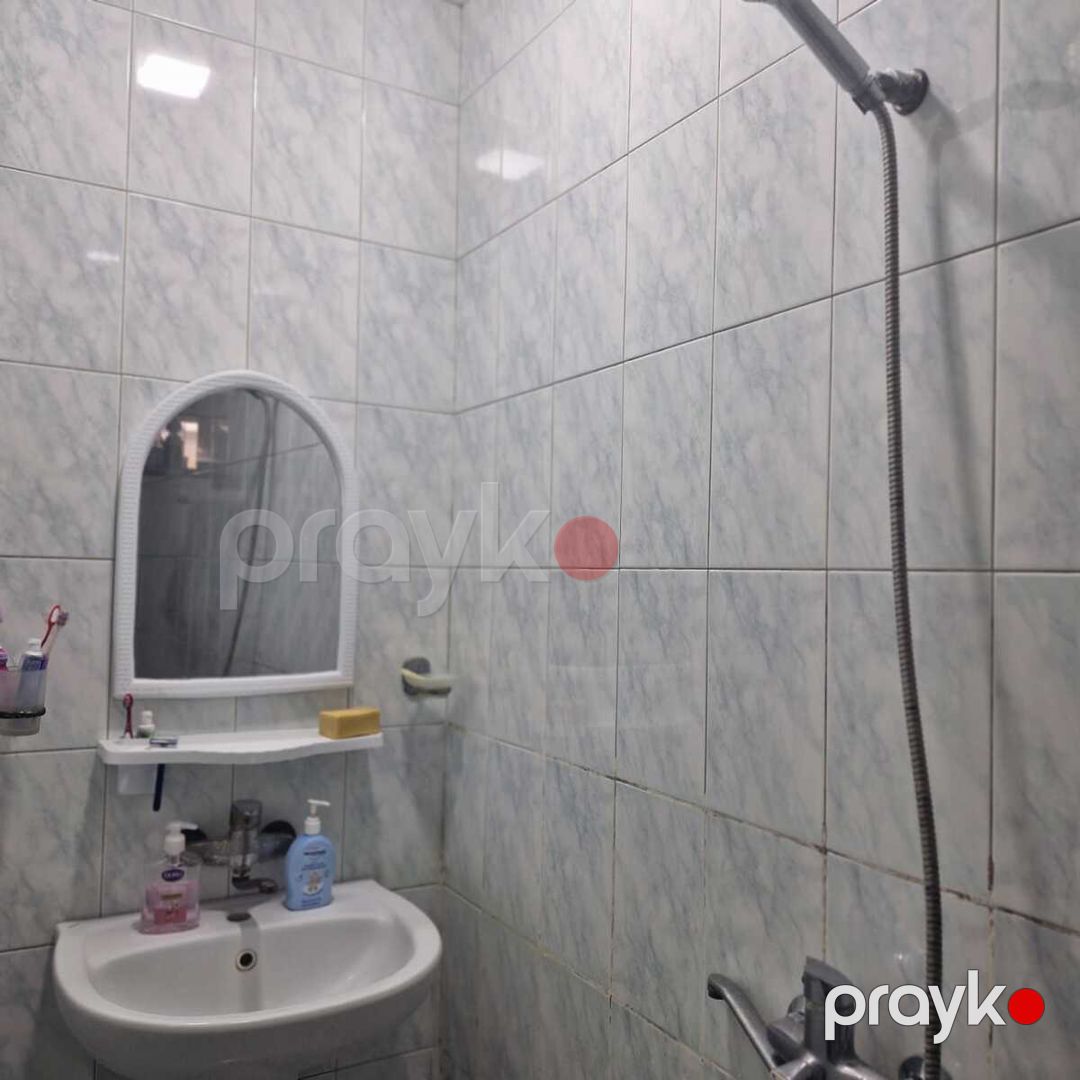 Satılır 2 otaqlı köhnə tikili 54 m² — Mənzil, Bakı (8)