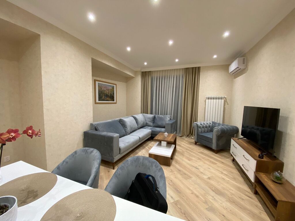 İcarəyə verilir 3 otaqlı yeni tikili 130 m² — Mənzil, Bakı (10)