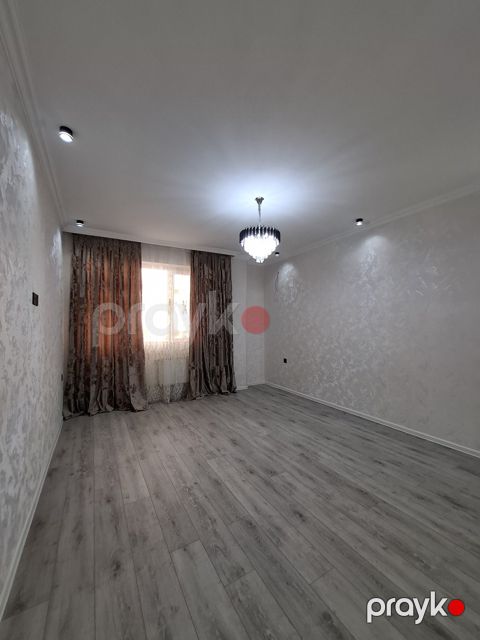 Satılır 2 otaqlı yeni tikili 70 m²