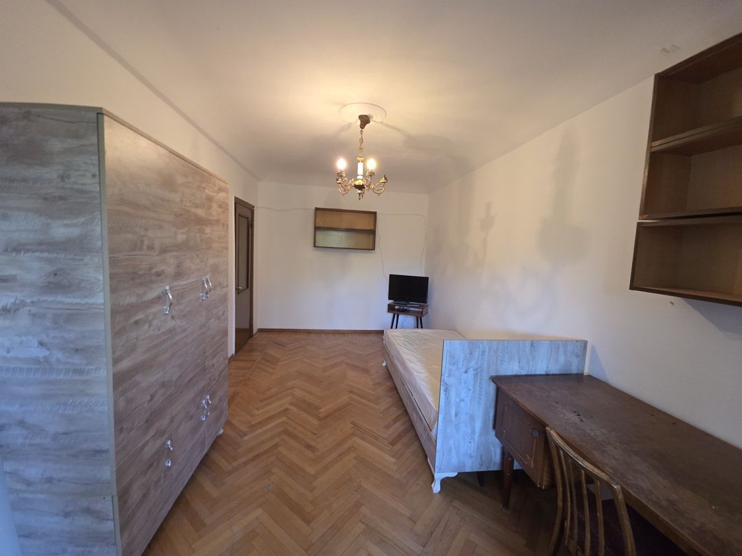 İcarəyə verilir 4 otaqlı köhnə tikili 110 m² — Mənzil, Bakı (8)
