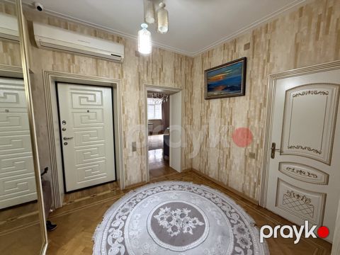 İcarəyə verilir 3 otaqlı köhnə tikili 110 m²