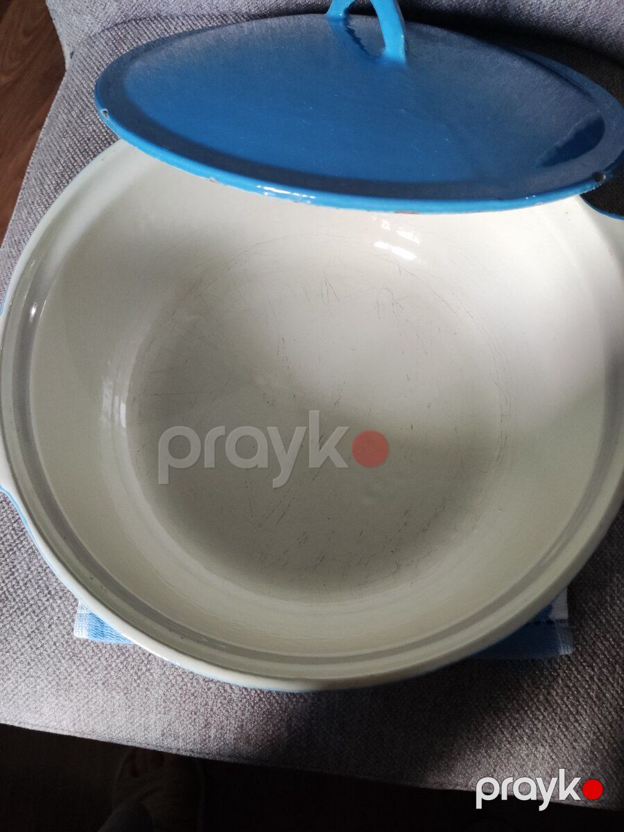 Çuqun emallı qazan — Mallar, Bakı (4)