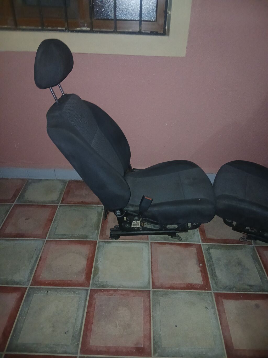 Ravon R3 avtomobil ön oturacağı (sol/sağ) — parça örtük, tünd boz