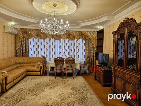 İcarəyə verilir 3 otaqlı yeni tikili 140 m²