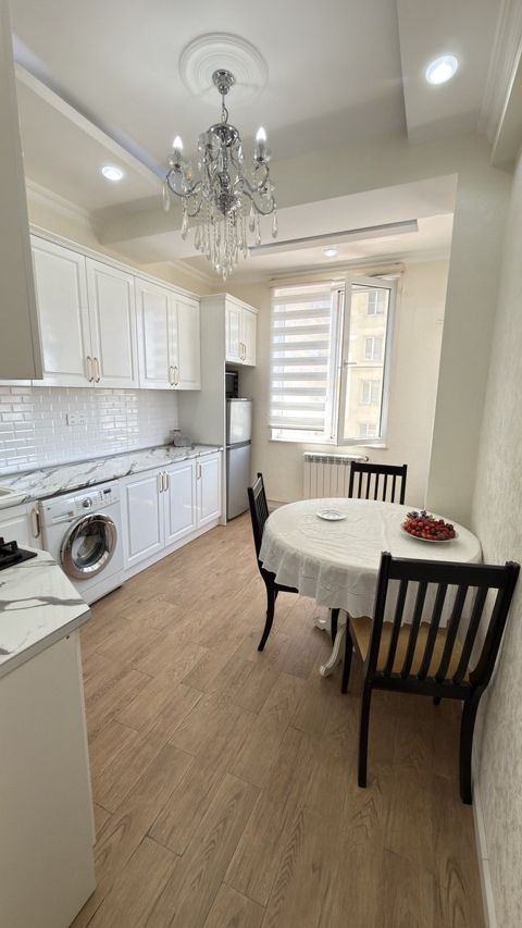 2-otaqlı yeni tikili, Saray qəs., 86 m² — Bakı