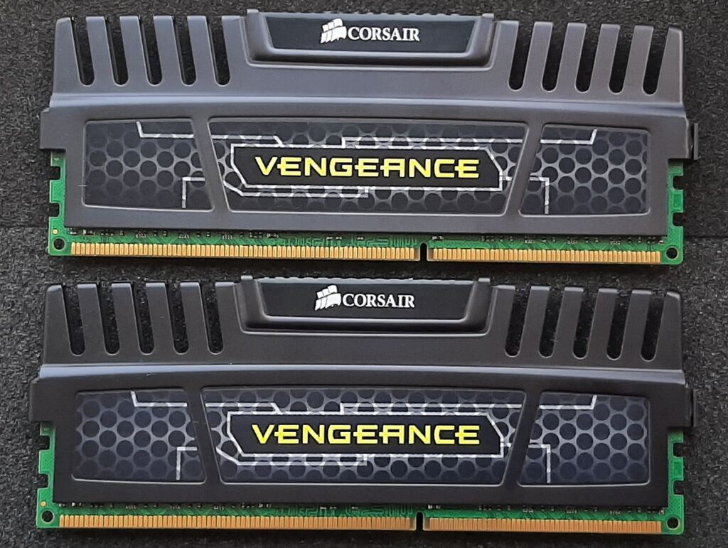 Operativ yaddaş - Ram DDR3 2×4GB 1866MHz - 30 AZN DDR4 2×4GB — Elektronika, Bakı (2)