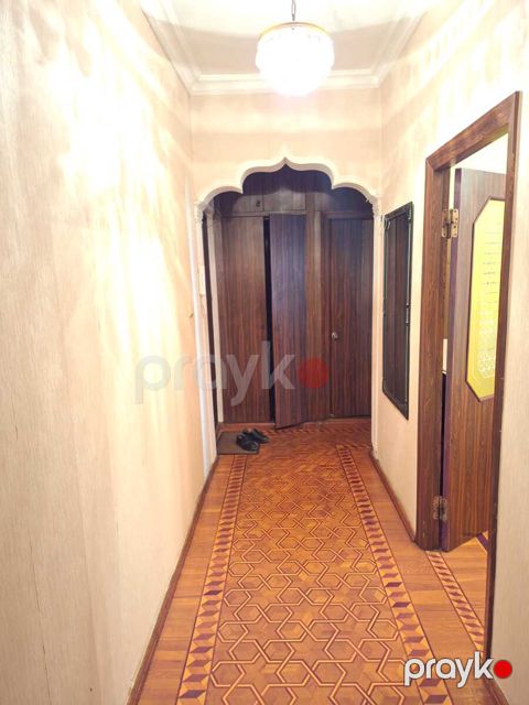 Satılır 3 otaqlı köhnə tikili 60 m²