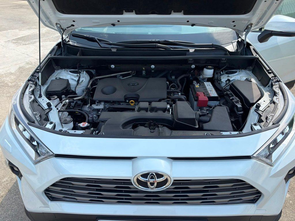 Toyota RAV4, 2.0 L, 2023 il, 44 000 km — Avtomobillər, Bakı (12)