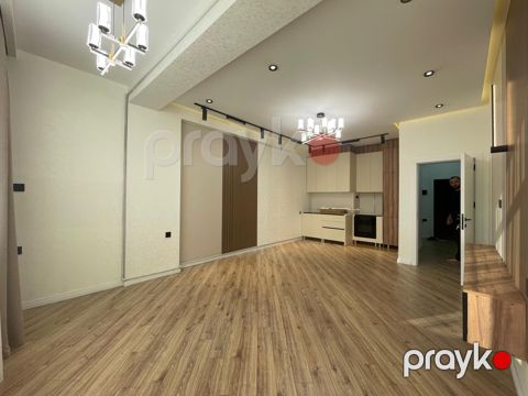 Satılır 2 otaqlı yeni tikili 75 m²