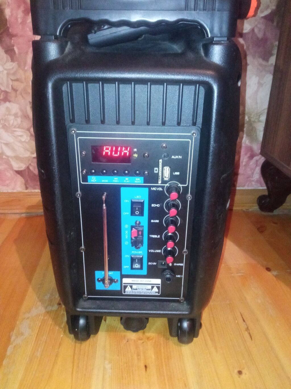 Yeni Kolonka, Növ - Portativ, rəng - Qara — Elektronika, Digah